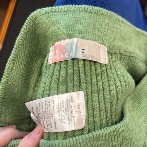 Justine Sweater Set in Green. INCLUDES PANTS AND SWEATER - Picture 11 of 12